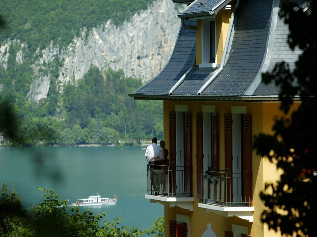 Les Tresoms Lake And Spa Resort Annecy Buitenkant foto